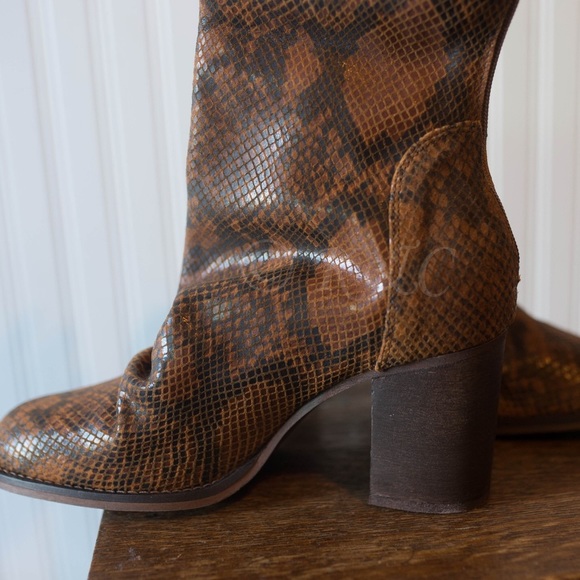 Free People Elle Block Heel Boot Snakeskin Brown 40 39 - Picture 4 of 7